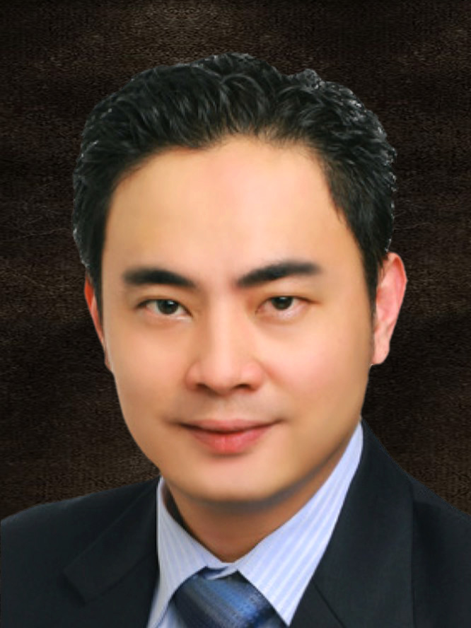Mr Ivan Lew Chee Beng